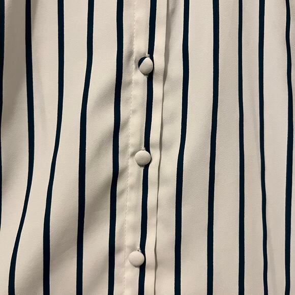 Torrid Long Sleeve Shirt Madison Georgette Teal Stripe 0X - Picture 5 of 11